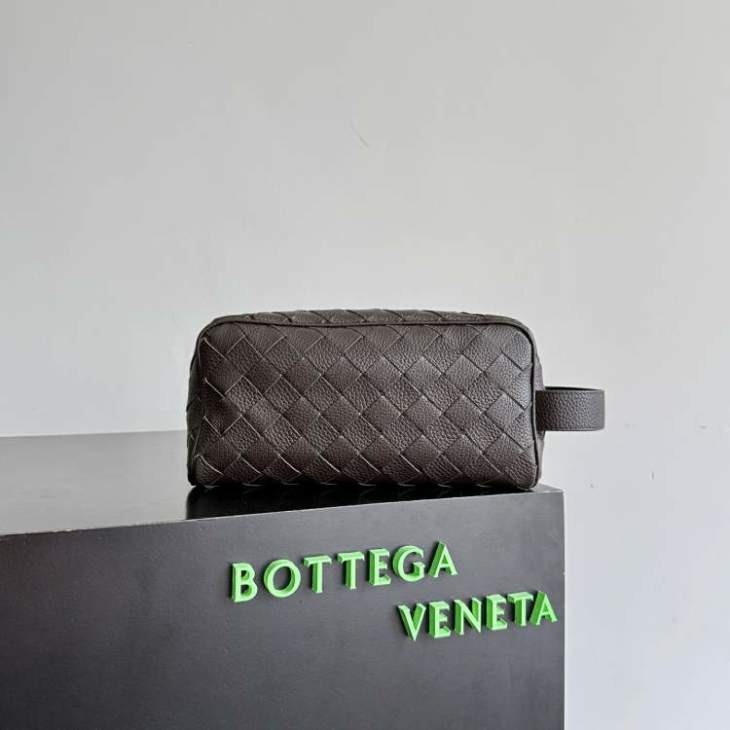 Picture of Bottega Veneta Handbags _SKUfw238324145fw